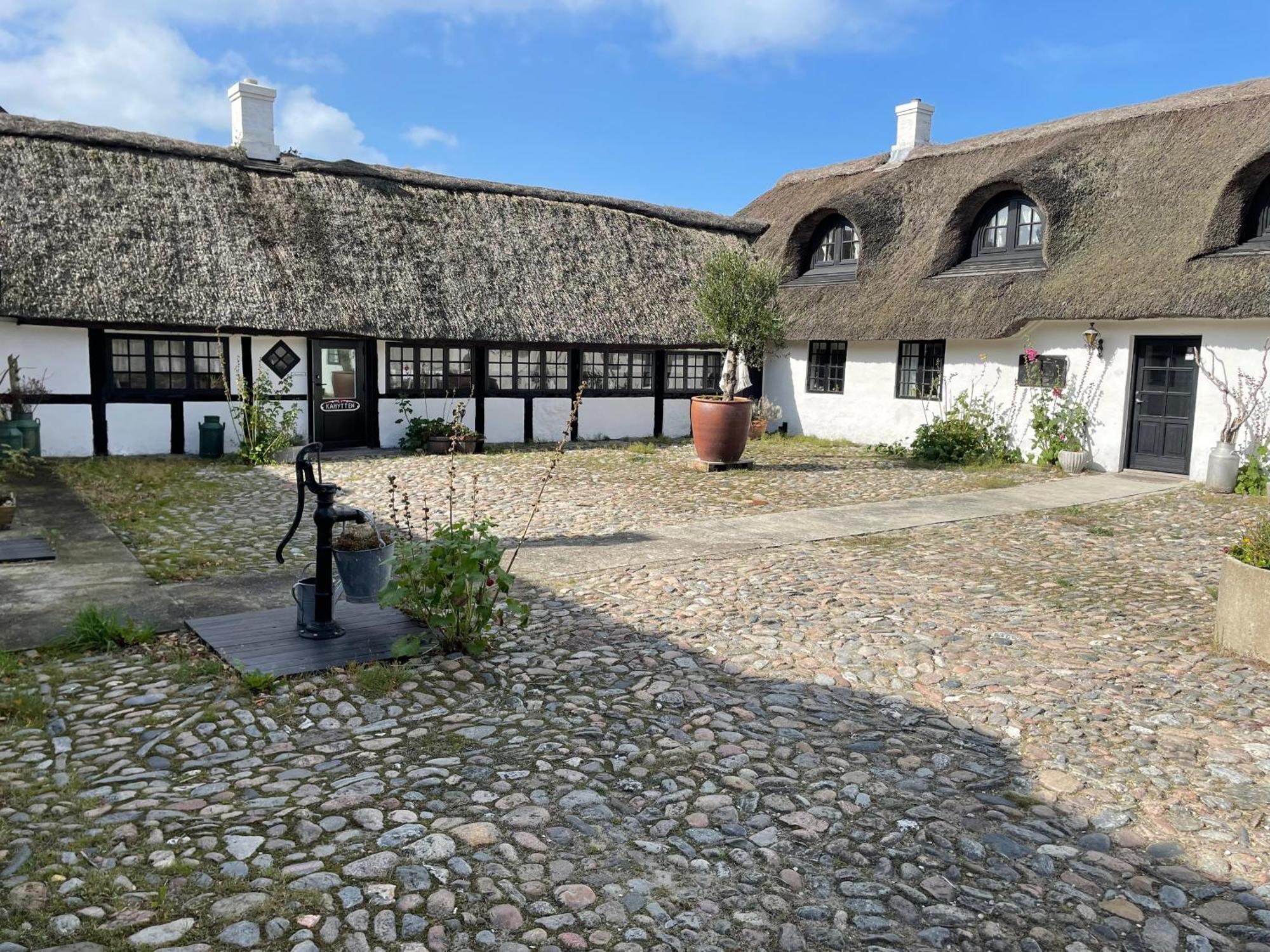 Hotel Strandgaarden Vestero Havn Exterior photo